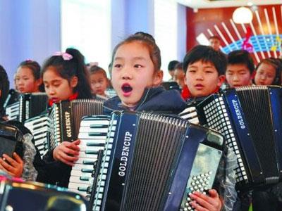 招聘丽江手风琴家教老师